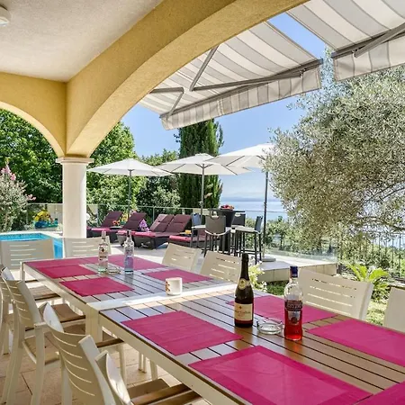 Orhidea Apartament *