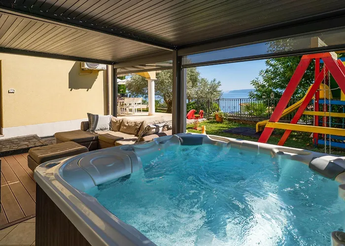 Orhidea Apartment Icici